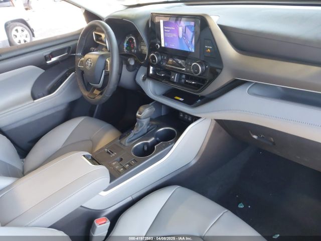 5TDKBRCH7SS658102 Toyota Highlander Hybrid Xle