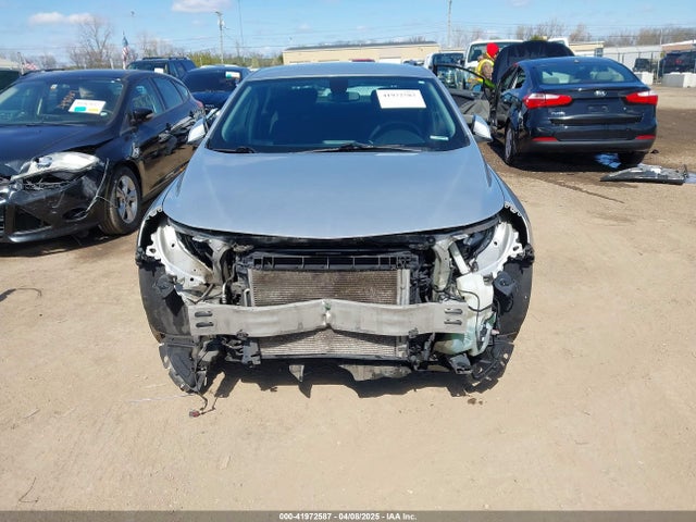 1G1ZD5ST8JF140336 Chevrolet MALIBU LT