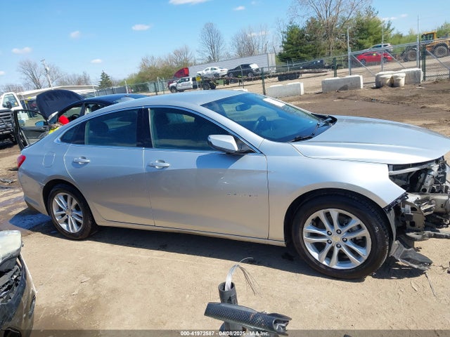 1G1ZD5ST8JF140336 Chevrolet MALIBU LT