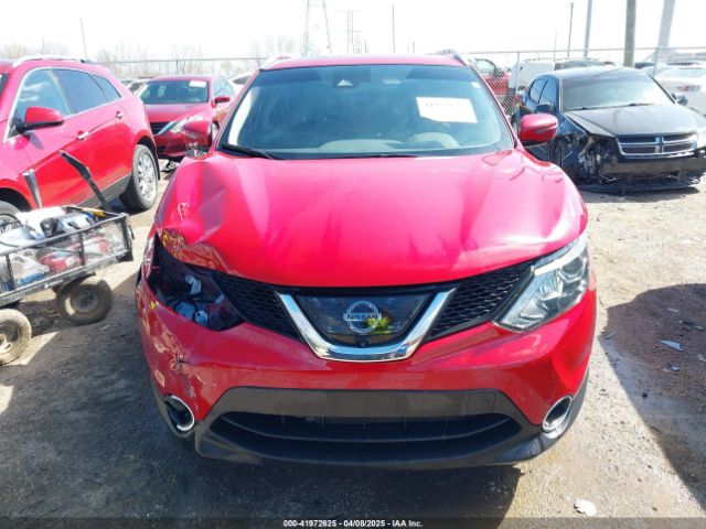 JN1BJ1CR4HW128467 Nissan Rogue Sport Sl