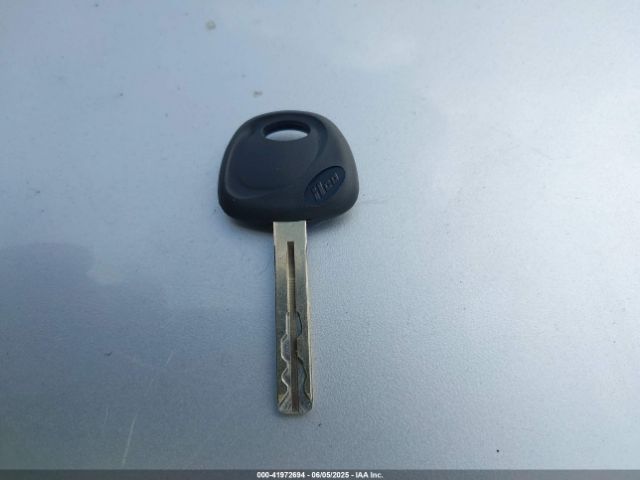 KNDJN2A22F7785445 KIA Soul !