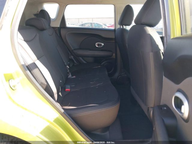 KNDJN2A22F7785445 KIA Soul !