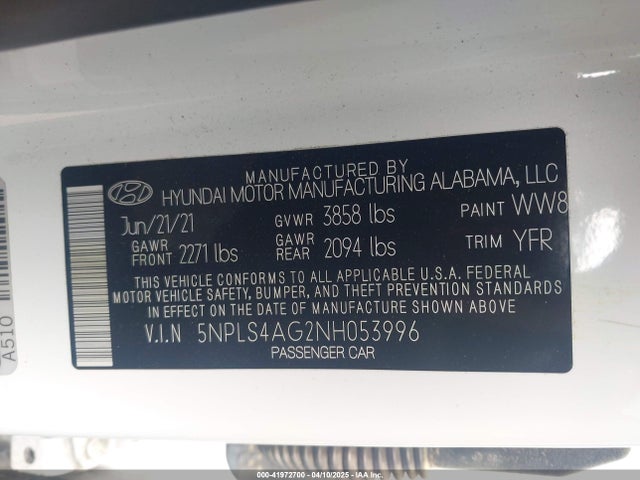 5NPLS4AG2NH053996 Hyundai ELANTRA SEL