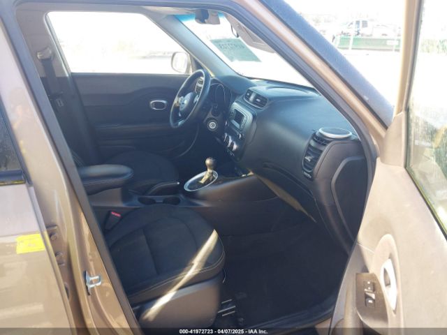 KNDJP3A54F7195564 KIA SOUL +