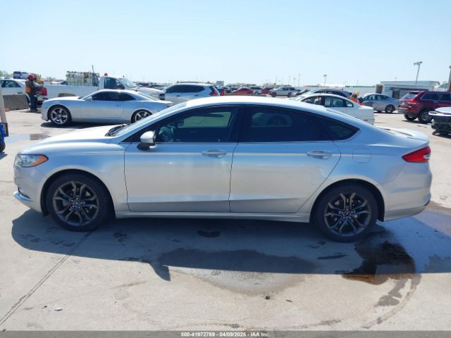 3FA6P0HD2JR256502 Ford FUSION SE
