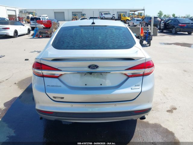 3FA6P0HD2JR256502 Ford FUSION SE