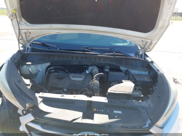 KM8J33A23HU430831 Hyundai Tucson Sport