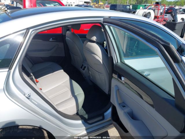 KMHE34L32KA090514 Hyundai Sonata Hybrid Limited