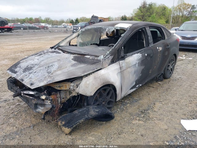1FADP3FE8JL256720 Ford FOCUS SE