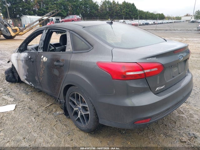 1FADP3FE8JL256720 Ford FOCUS SE