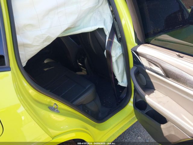 5YM13EC03N9L12165 BMW X3 M