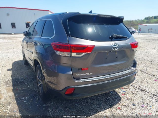 5TDKZRFH5HS521093 Toyota Highlander Xle