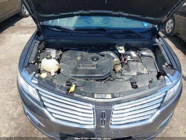 5LMCJ1C91HUL68453 Lincoln Mkc Premiere