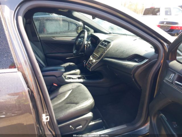 5LMCJ1C91HUL68453 Lincoln Mkc Premiere