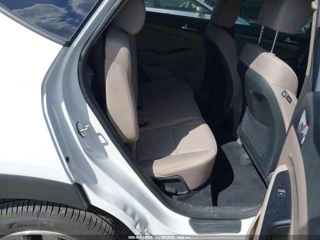 Hyundai TUCSON SE 2019 KM8J2CA43KU870933 Image 8