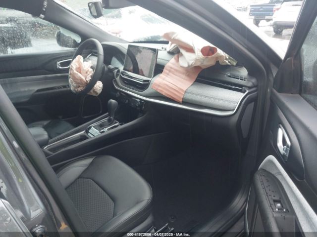 3C4NJDBNXRT120438 Jeep Compass Latitude 4x4