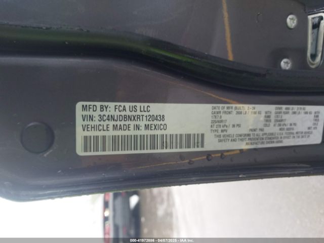 3C4NJDBNXRT120438 Jeep Compass Latitude 4x4