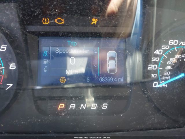1FAHP2D85JG101057 Ford TAURUS SE
