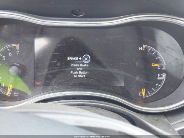 1C4RJFAG2KC679290 Jeep Grand Cherokee Altitude 4x4