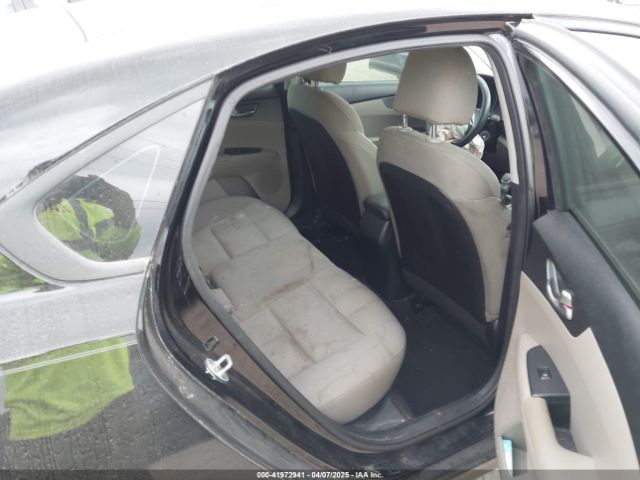 3KPF24AD2LE186231 KIA Forte Lxs