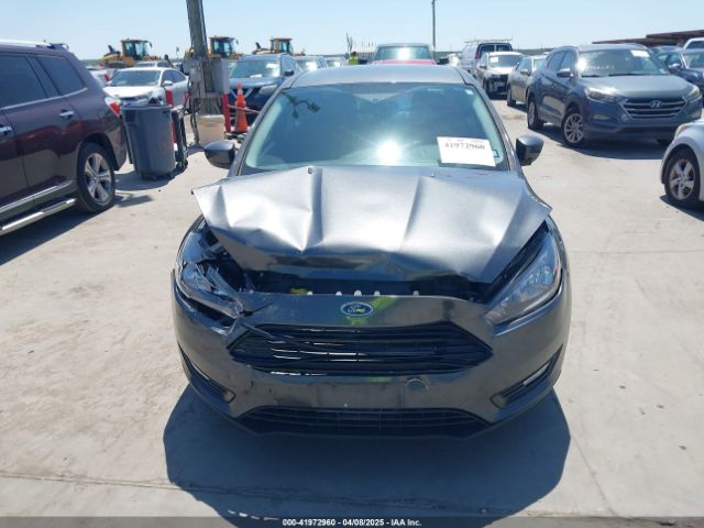 1FADP3FE3JL204220 Ford FOCUS SE