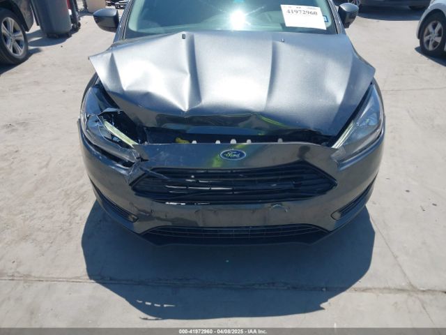 1FADP3FE3JL204220 Ford FOCUS SE