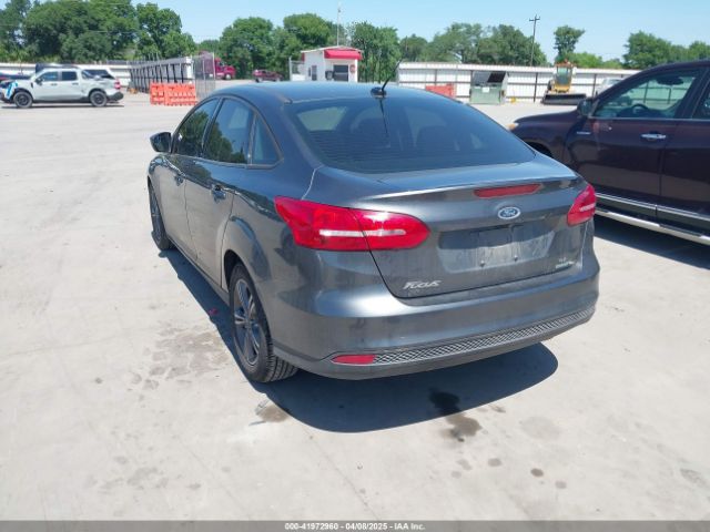 1FADP3FE3JL204220 Ford FOCUS SE