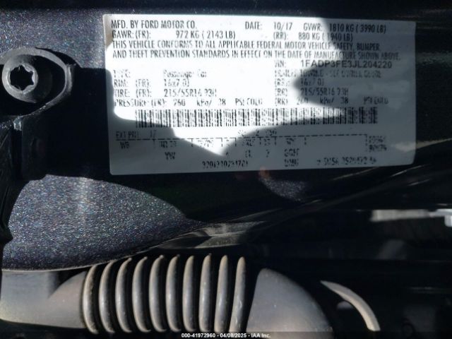 1FADP3FE3JL204220 Ford FOCUS SE