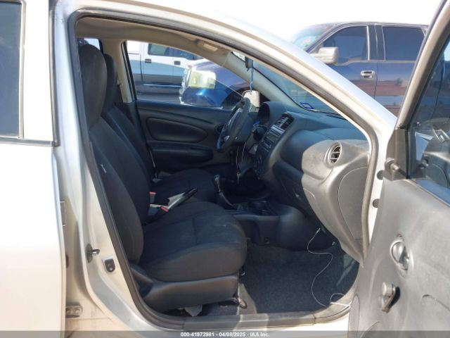 3N1CN7AP7FL940992 Nissan Versa 1.6 S