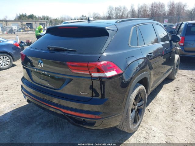 2023 VOLKSWAGEN ATLAS CROSS SPORT 1V2SC2CA9PC204822 Photo 3