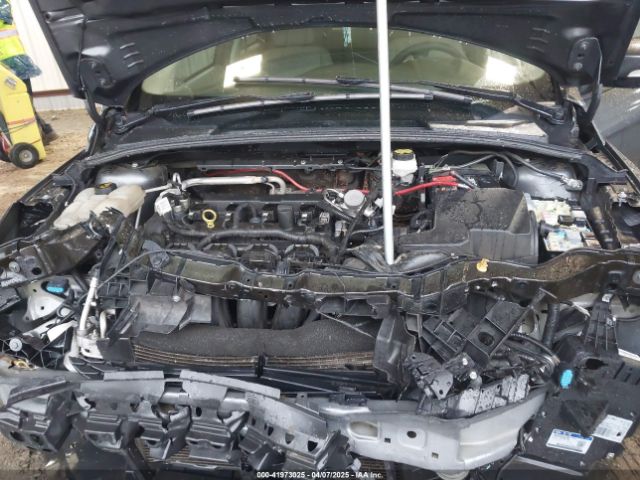 1FADP3K29HL274620 Ford FOCUS SE
