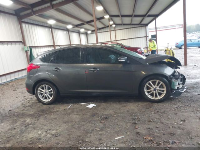 1FADP3K29HL274620 Ford FOCUS SE