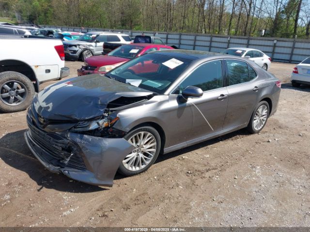 4T1BZ1HK2JU015664 Toyota Camry Xle V6