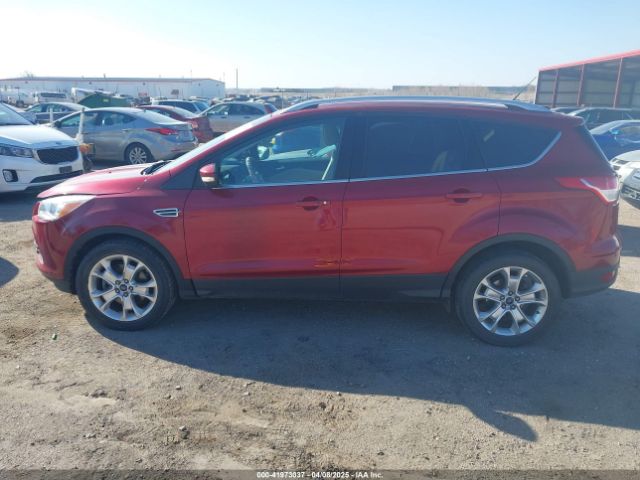 1FMCU9J98EUC24857 Ford Escape Titanium