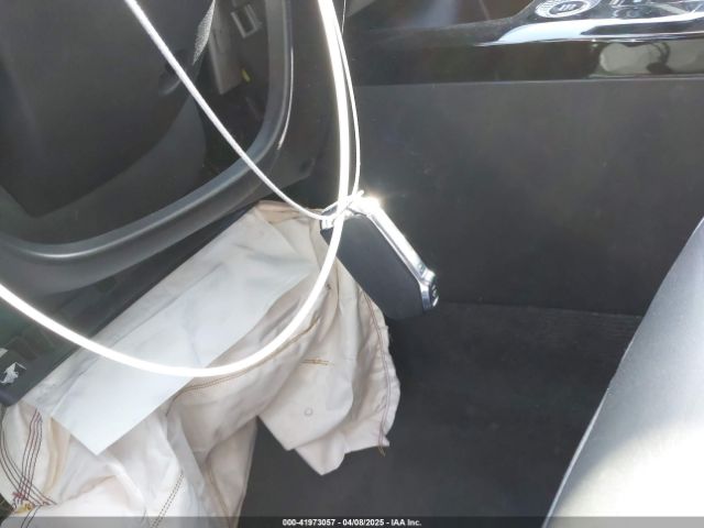 KNDCR3LE9P5037508 KIA Niro Ex Touring