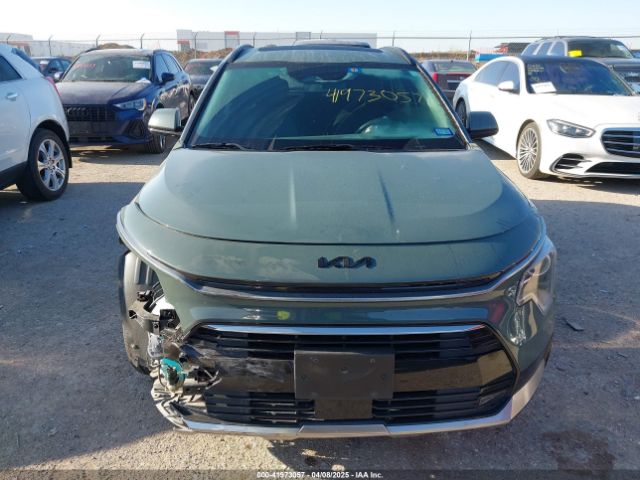 KNDCR3LE9P5037508 KIA Niro Ex Touring