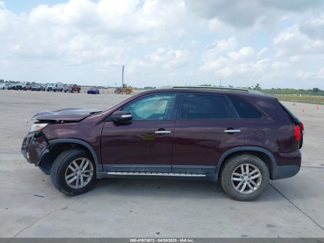 5XYKT4A63FG580583 KIA SORENTO LX