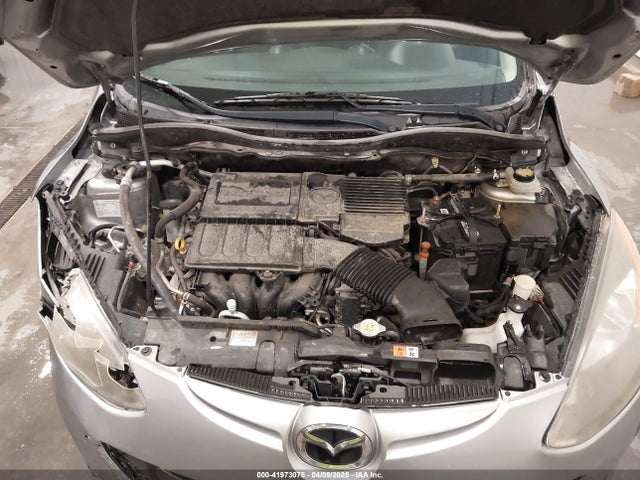 JM1DE1KY3E0174566 Mazda Mazda2 Sport