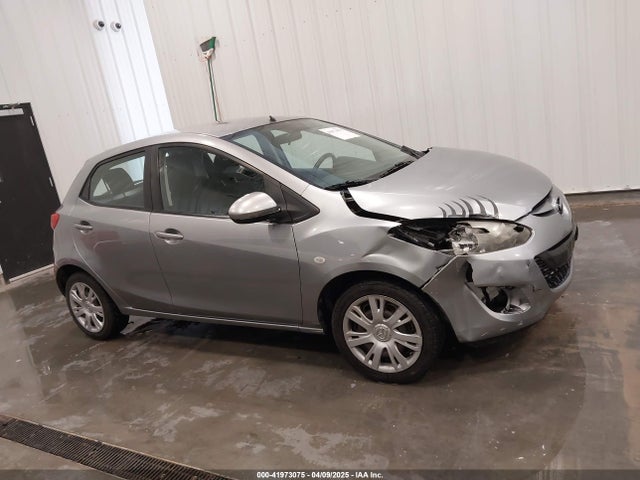 JM1DE1KY3E0174566 Mazda Mazda2 Sport