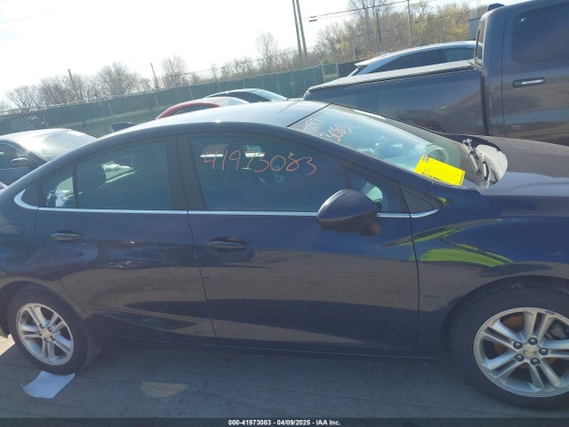 1G1BE5SM7G7302032 Chevrolet Cruze Lt Auto