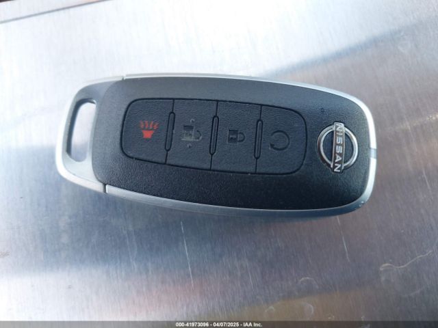 5N1BT3BA5PC842893 Nissan Rogue Sv Fwd
