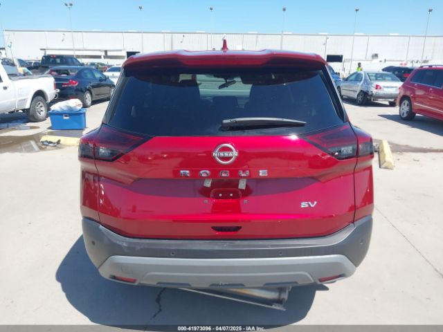 5N1BT3BA5PC842893 Nissan Rogue Sv Fwd