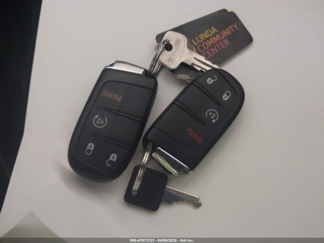 3C4NJDDB3JT234529 Jeep Compass Trailhawk 4x4