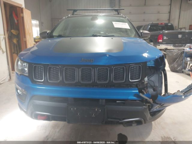 3C4NJDDB3JT234529 Jeep Compass Trailhawk 4x4