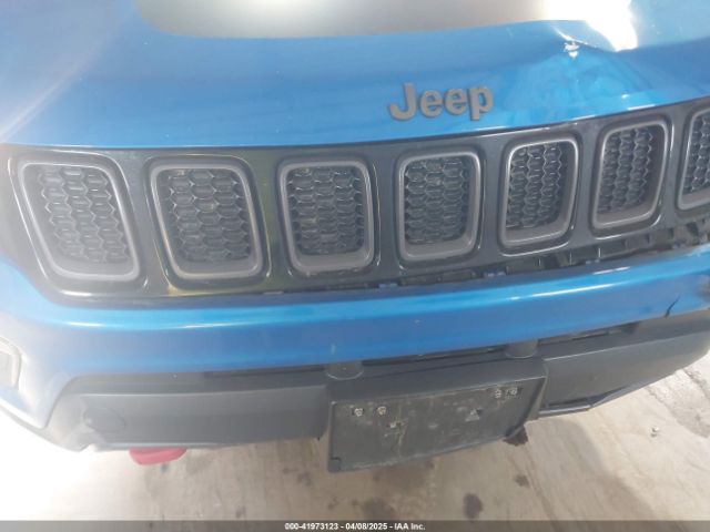 3C4NJDDB3JT234529 Jeep Compass Trailhawk 4x4