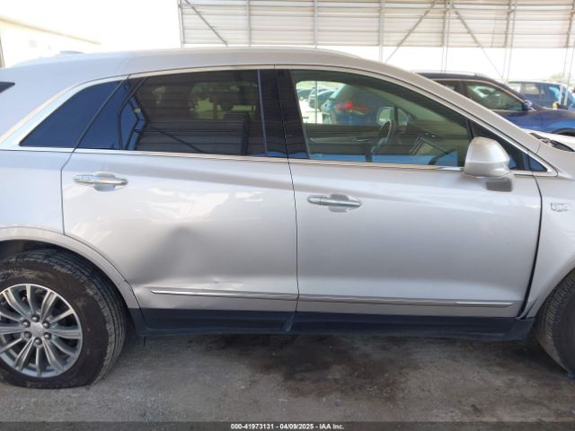 1GYKNBRS0HZ195318 Cadillac XT5 LUXURY