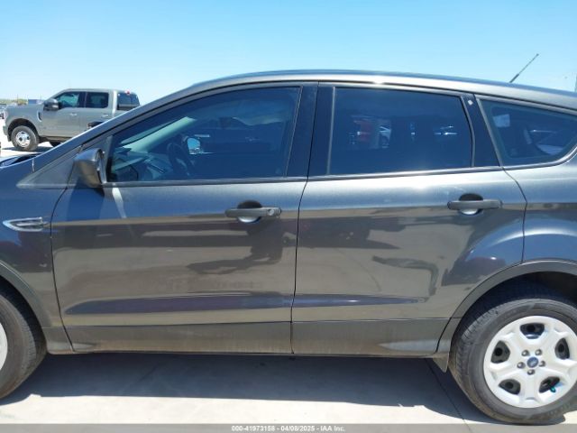 1FMCU0F79KUC25482 Ford ESCAPE S