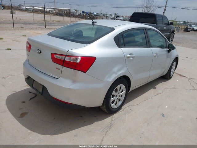 KNADM4A31H6021001 KIA 2017