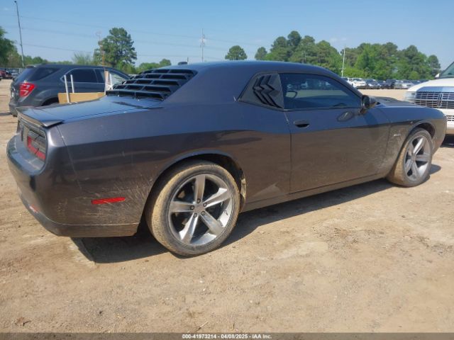 2C3CDZAT1FH900865 Dodge Challenger R/t