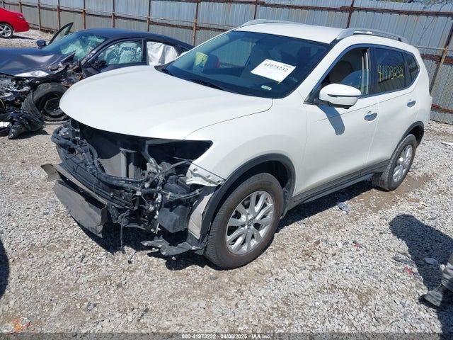 Nissan ROGUE SV 2018 5N1AT2MV5JC829753 Image 2